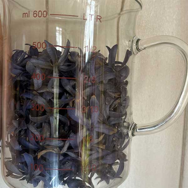 Petrea dried petals, for crafts, soaps, measured 500ml South Africa